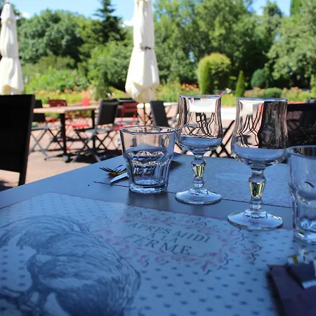 Le Cabanon Du * Bannes